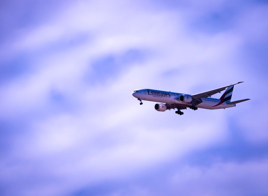 夏休み航空券2026最安値の探し方 比較サイト活用・早割・LCC・マイル裏ワザなど